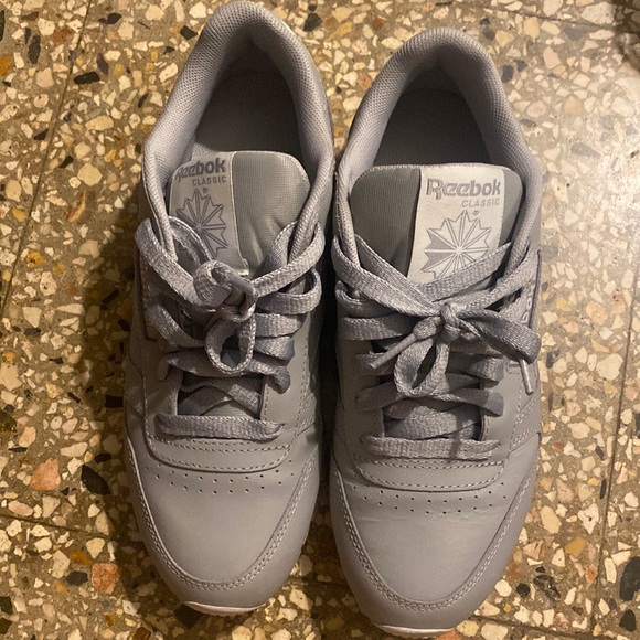 Rebook classic grey, good condition - Picture 1 of 4